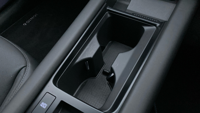 Hyundai IONIQ 6 239kW Ultimate 77kWh 4dr AWD Auto Electric Saloon